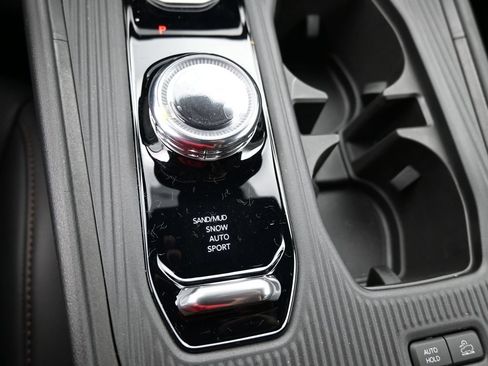 New 2026 Jeep Cherokee Limited AWD/4WD image 12