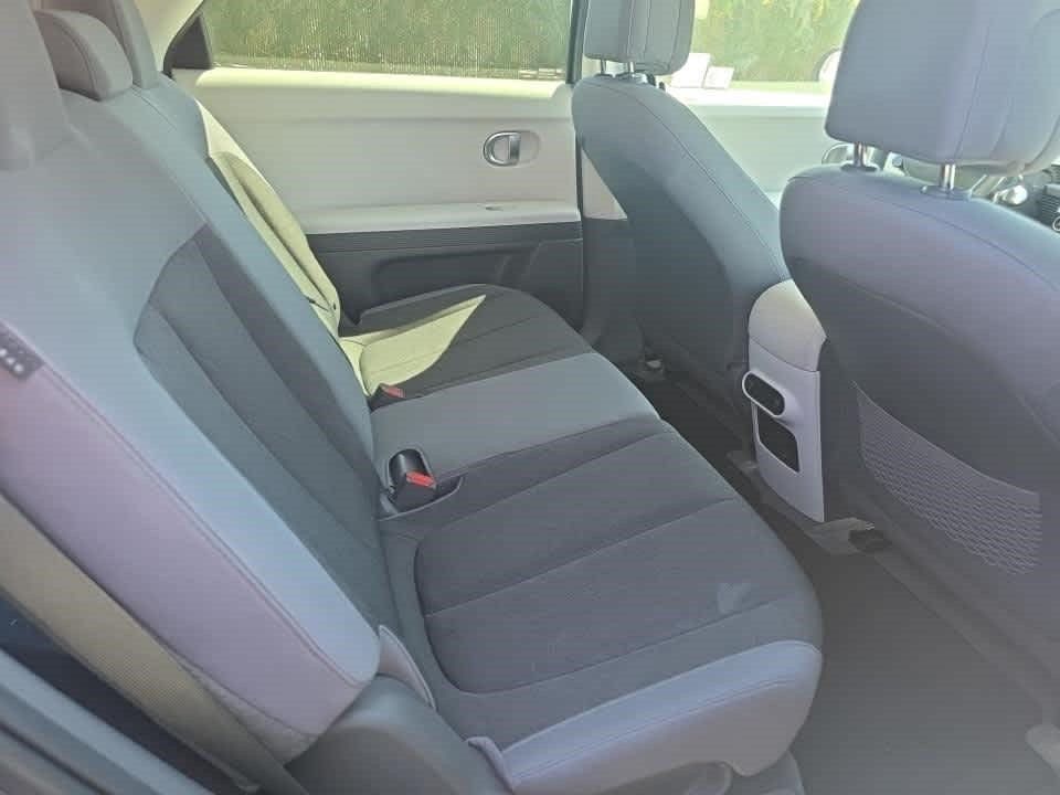 Used 2024 Hyundai Ioniq 5 SE RWD image 4