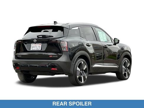 Used 2025 Nissan Kicks SR AWD/4WD image 6