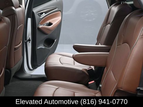 Used 2021 Buick Enclave Avenir w/ Avenir Technology Package AWD/4WD image 21