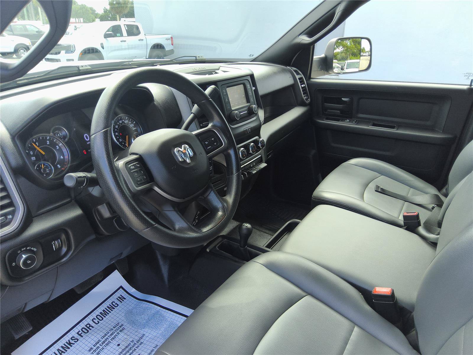 Used 2022 RAM 3500 Tradesman w/ Chrome Appearance Group AWD/4WD image 15