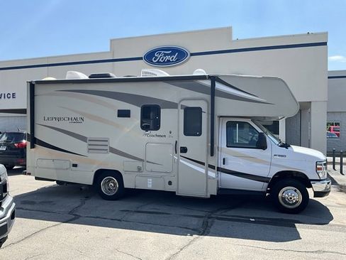 Used 2017 Ford E-350 and Econoline 350 Super Duty w/ Motorhome Prep Package image 4