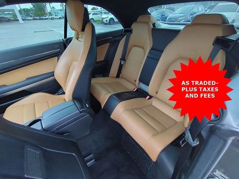 Used 2011 Mercedes-Benz E 550 Cabriolet image 13