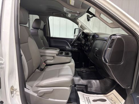 Used 2019 Chevrolet Silverado 2500 W/T w/ WT Convenience Package image 12