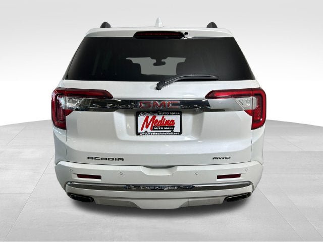Used 2022 GMC Acadia Denali AWD/4WD image 4