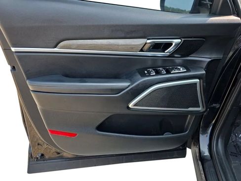 Used 2022 Kia Telluride EX w/ EX Premium Package FWD image 10