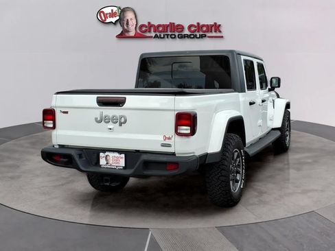 Used 2020 Jeep Gladiator Overland w/ Popular Equipment Package AWD/4WD image 5