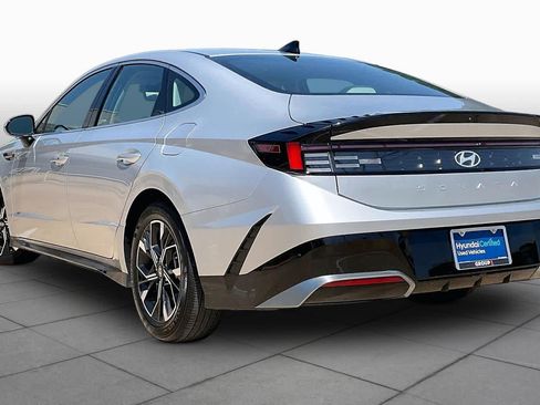 Certified 2025 Hyundai Sonata SEL FWD image 12