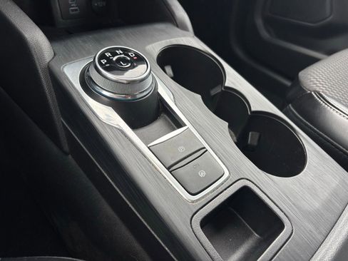 Used 2023 Ford Escape SE FWD image 14