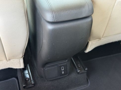 Used 2024 Buick Encore GX Sport Touring FWD image 32