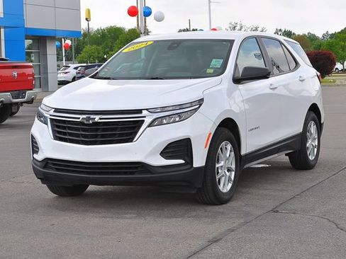 Used 2024 Chevrolet Equinox LS w/ LS Convenience Package AWD/4WD image 7