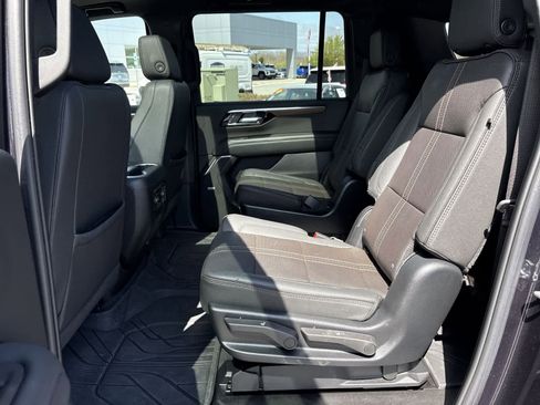 Used 2025 Chevrolet Suburban High Country w/ Sun And Tow Package AWD/4WD image 26