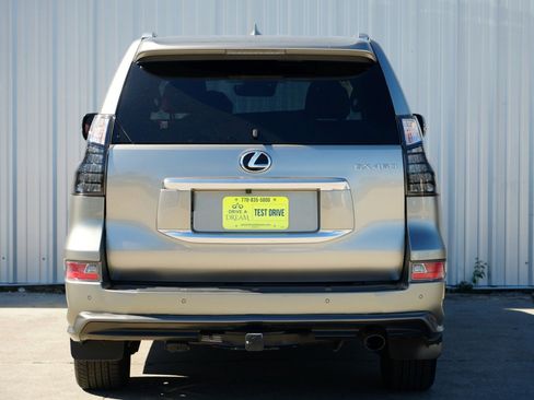Used 2023 Lexus GX 460 Premium image 56