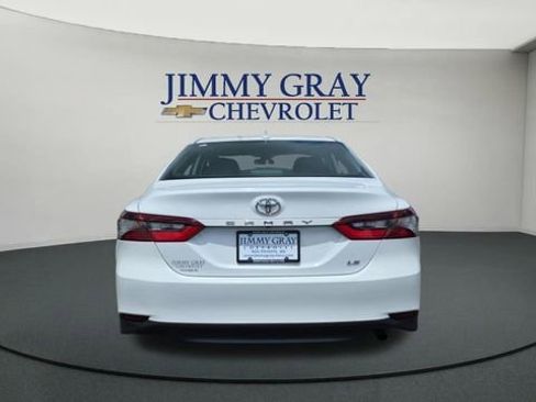 Used 2024 Toyota Camry LE FWD image 4