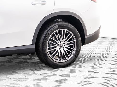 New 2026 Mercedes-Benz GLC 300 GLC 300 image 33