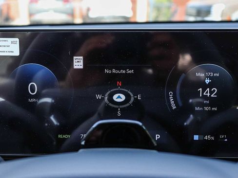 New 2026 Hyundai Ioniq 5 SE image 25