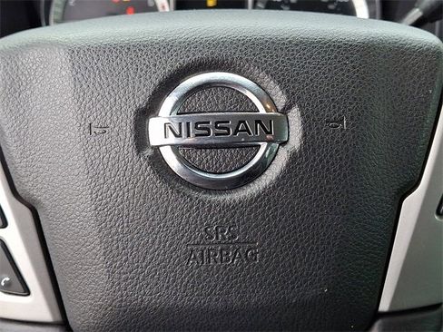 Used 2019 Nissan Titan PRO-4X w/ Pro-4x Convenience Package image 22