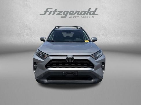 Used 2020 Toyota RAV4 XLE Premium AWD/4WD image 2