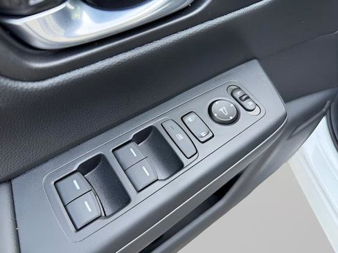 Used 2026 Honda CR-V Sport-L image 13