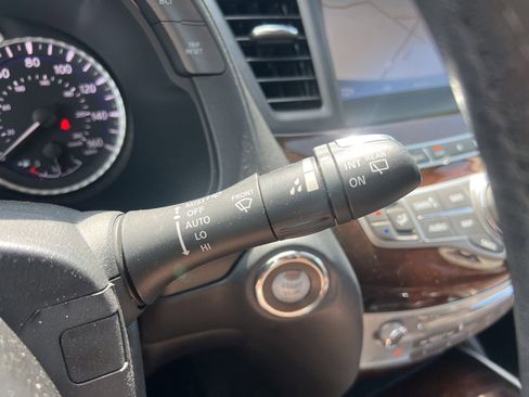 Used 2019 INFINITI QX60 Luxe w/ Sensory Package FWD image 26