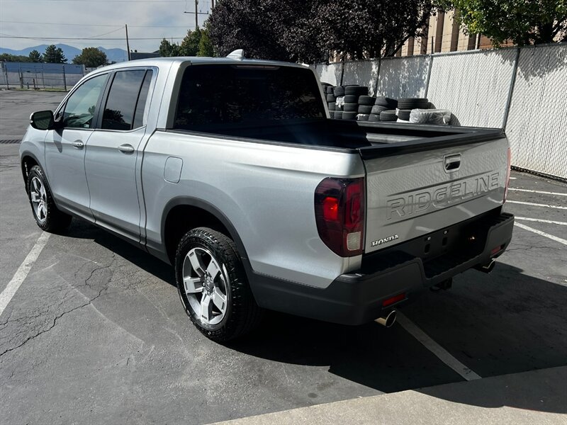 Used 2025 Honda Ridgeline RTL image 5