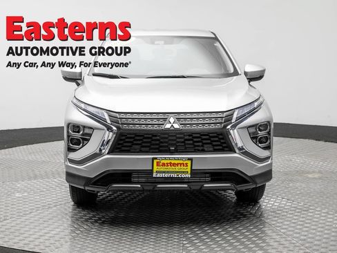 Used 2025 Mitsubishi Eclipse Cross ES AWD/4WD image 2