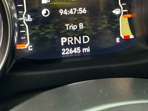 Used 2021 Jeep Wrangler Unlimited Sahara image 14