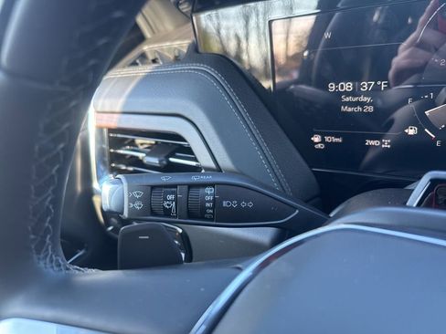 New 2026 GMC Yukon Denali w/ Denali Reserve Package AWD/4WD image 30