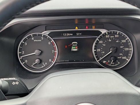 Used 2025 Nissan Rogue SV image 20