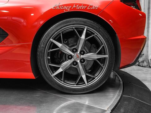 Used 2022 Chevrolet Corvette Stingray Premium Conv w/ Z51 Performance Package image 50