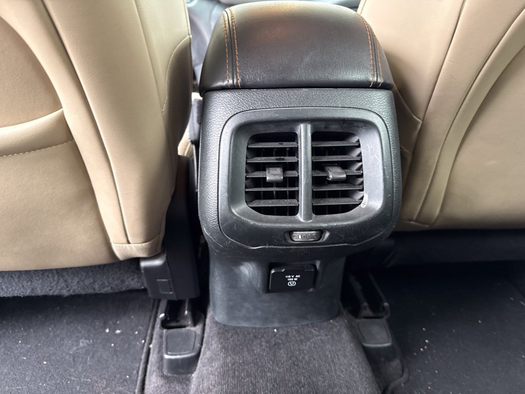 Used 2015 Jeep Cherokee Limited AWD/4WD image 13