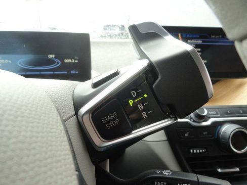 Used 2015 BMW i3 BASE image 11