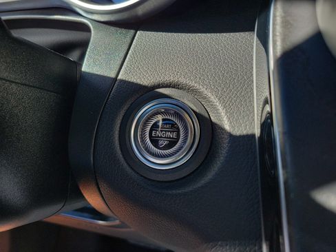 Certified 2021 Mercedes-Benz GLC 300 image 17