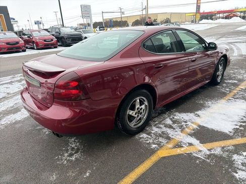 Used 2004 Pontiac Grand Prix GT2 w/ Leather Trim Pkg image 3