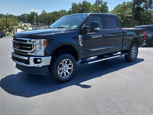 Used 2021 Ford F250 Lariat w/ FX4 Off-Road Package AWD/4WD image 8