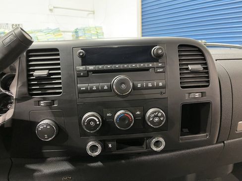 Used 2007 Chevrolet Silverado 1500 LT image 36