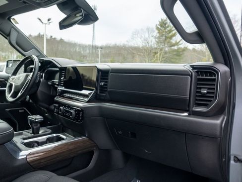 Used 2023 Chevrolet Silverado 1500 RST image 11