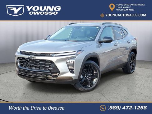 Used 2025 Chevrolet Trax ACTIV w/ Sunroof Package FWD image 1