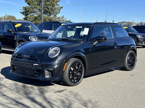 New 2026 MINI Cooper S image 1
