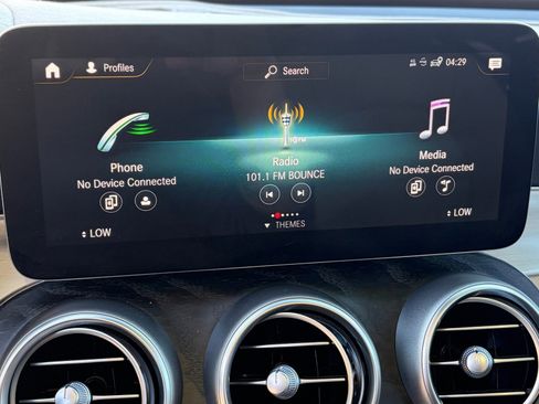 Used 2021 Mercedes-Benz GLC 300 4MATIC image 26