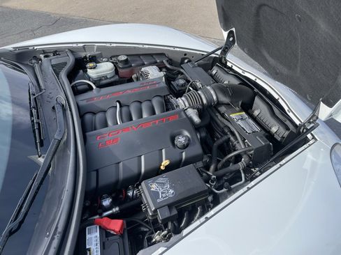 Used 2007 Chevrolet Corvette Coupe w/ Preferred Equipment Group image 40