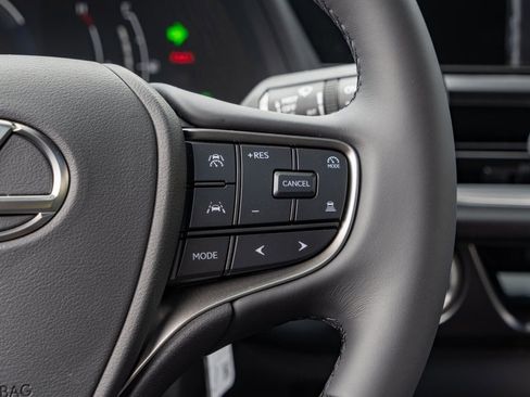 New 2026 Lexus UX 300h FWD image 24