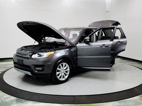 Used 2016 Land Rover Range Rover Sport HSE image 9