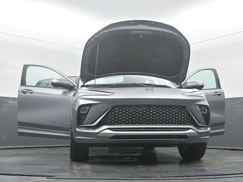 Used 2025 Buick Envista Avenir FWD image 59