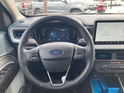 Used 2025 Ford Maverick XLT w/ XLT Luxury Package image 12