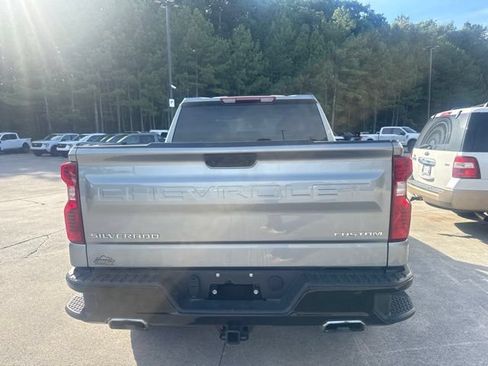 Used 2024 Chevrolet Silverado 1500 Custom Trail Boss AWD/4WD image 10