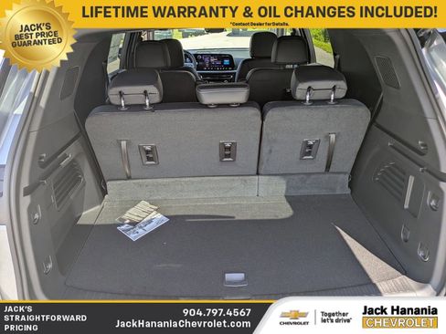 New 2026 Chevrolet Traverse LT w/ Enhanced Driving Package FWD image 12