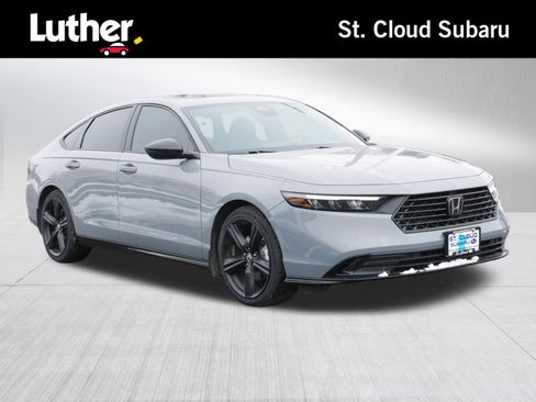 Used 2024 Honda Accord Sport image 1