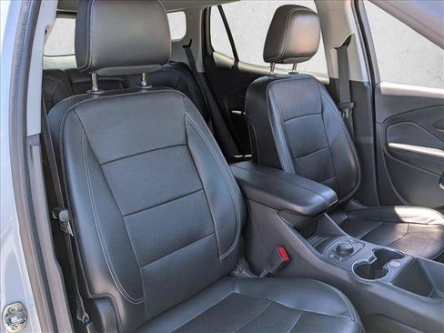 Used 2022 GMC Terrain SLT AWD/4WD image 19