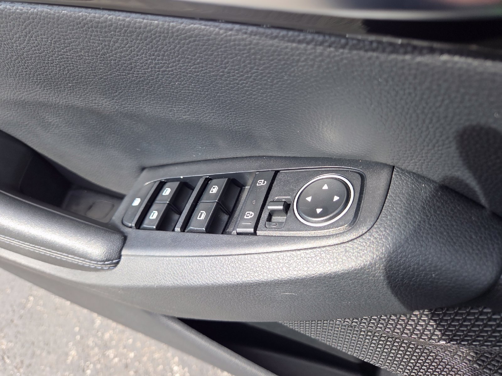 Used 2023 Kia Seltos Nightfall Edition AWD/4WD image 25